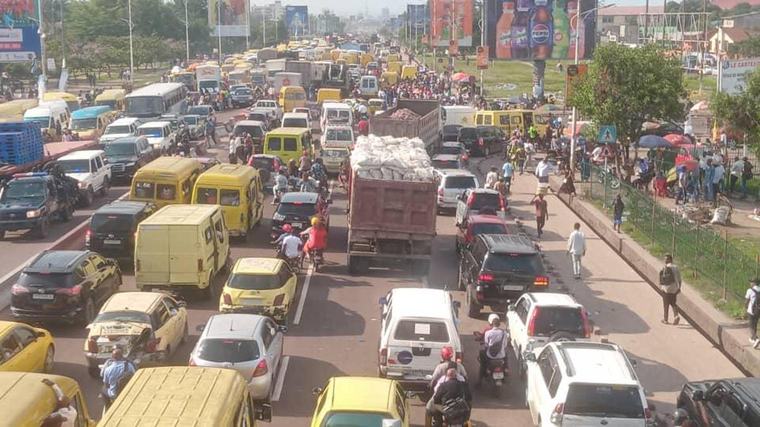 Embouteillages à Kinshasa : la circulation perturbée une semaine après la rentrée scolaire