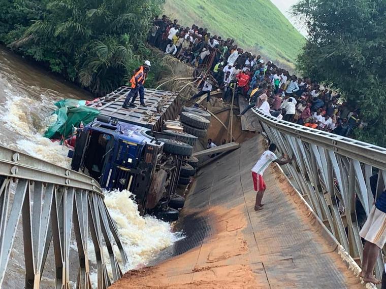 Effondrement du pont Kabakuli : le Parlement des jeunes de Butembo craint l’enclavement de plusieurs quartiers