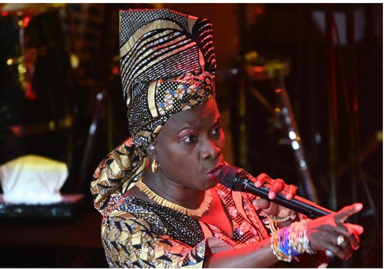 Angélique Kidjo, première Africaine à recevoir une étoile à Hollywood