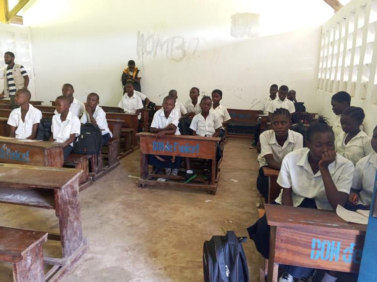 Face à la progression d’Ebola, les enseignants de Mambasa demandent la suspension des cours